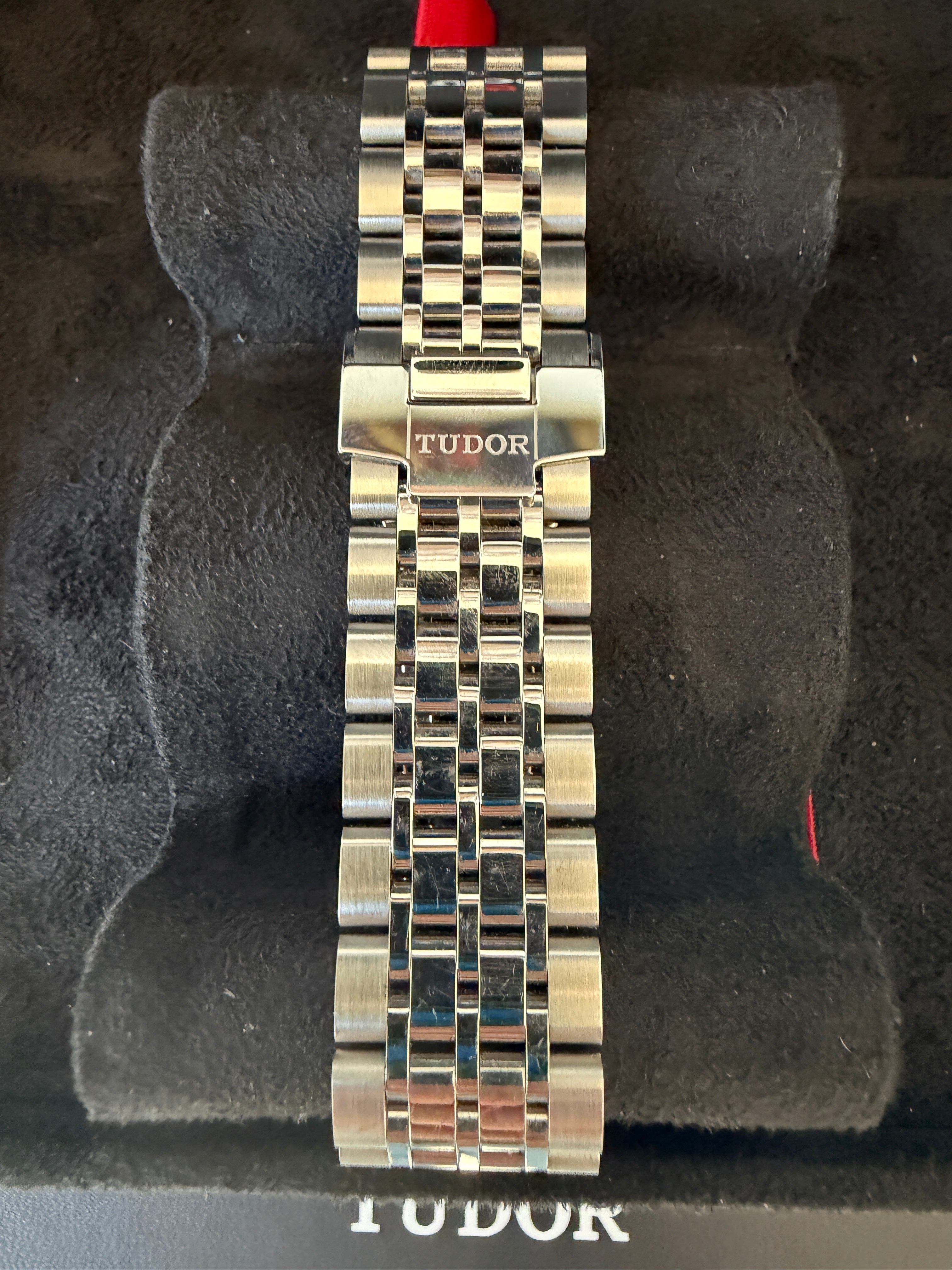 Tudor 1926 Opaline Dial